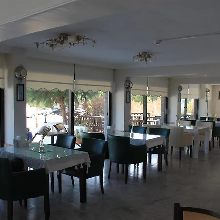 Sun Szálloda Çeşme